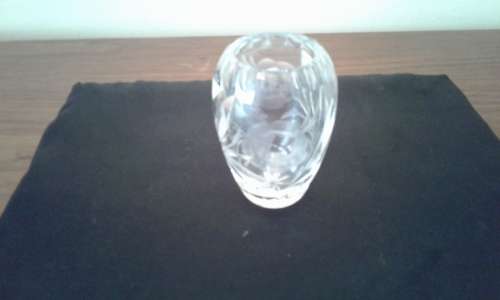 ROSE CUT CRYSTAL VASE WITH ORIGINAL STICKER